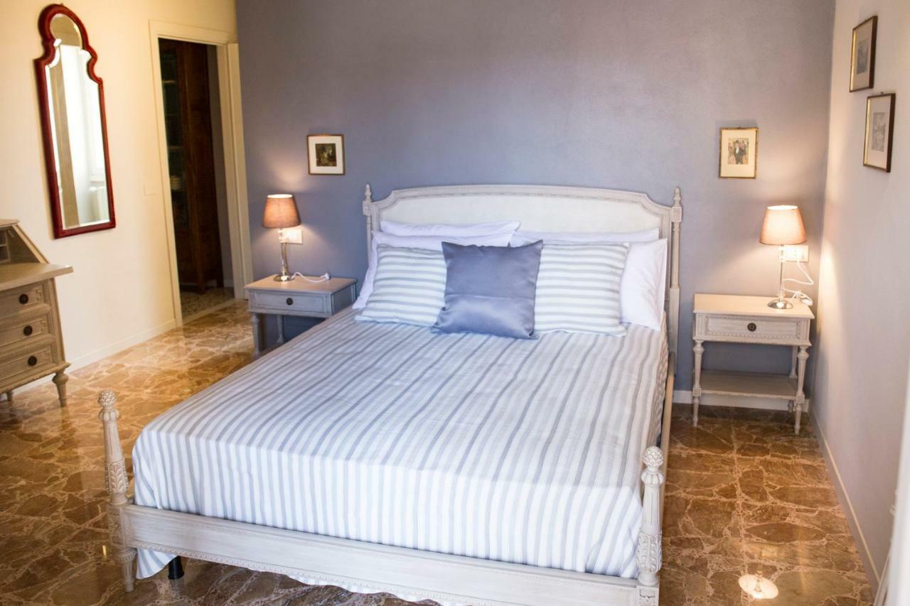 Hotel Casa Dello Speziale à Bedizzole Extérieur photo